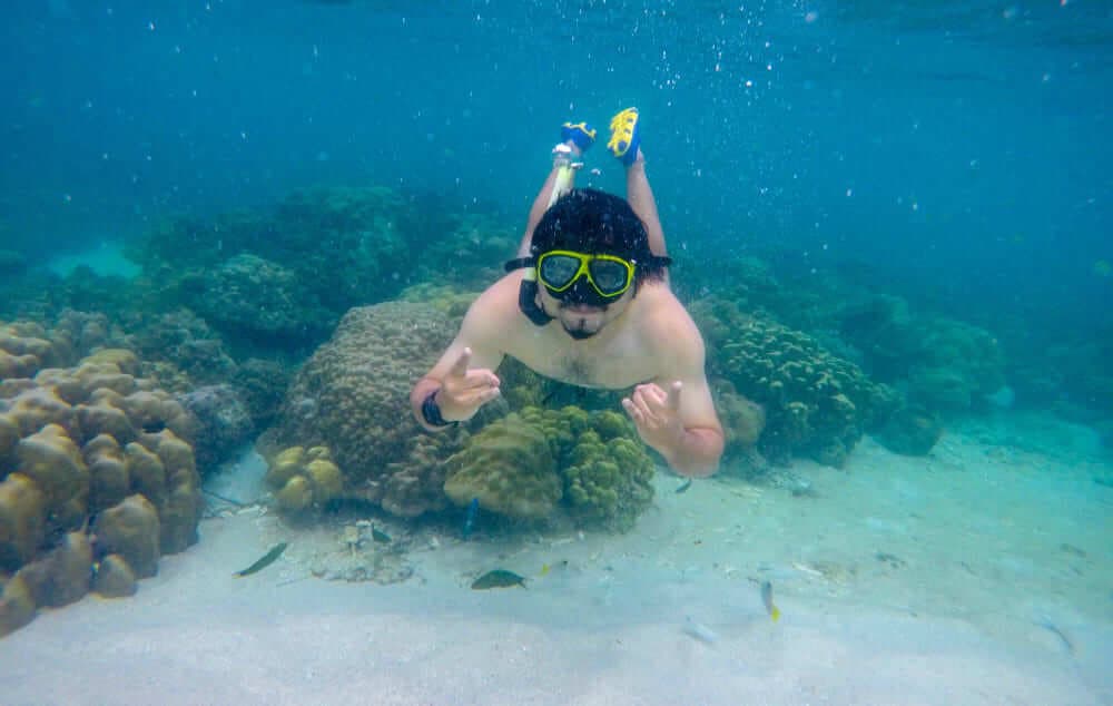 snorkeling-tulamben