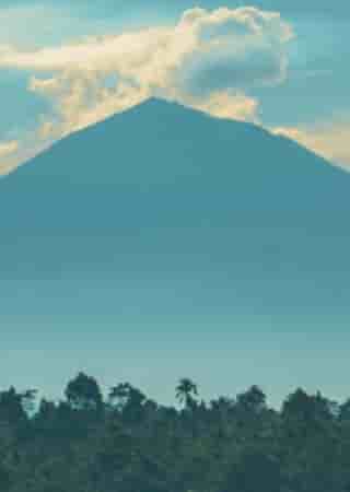 background-cinchy-bali-about-us-sm-screen