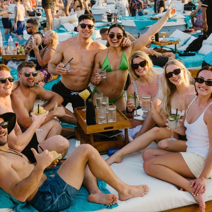 cheers-to-every-best-day-with-your-besties-at-finns-beach-club---credits:-pinterest-@finnsbeachclubbali cheers-to-every-best-day-with-your-besties-at-finns-beach-club---credits:-pinterest-@finnsbeachclubbali