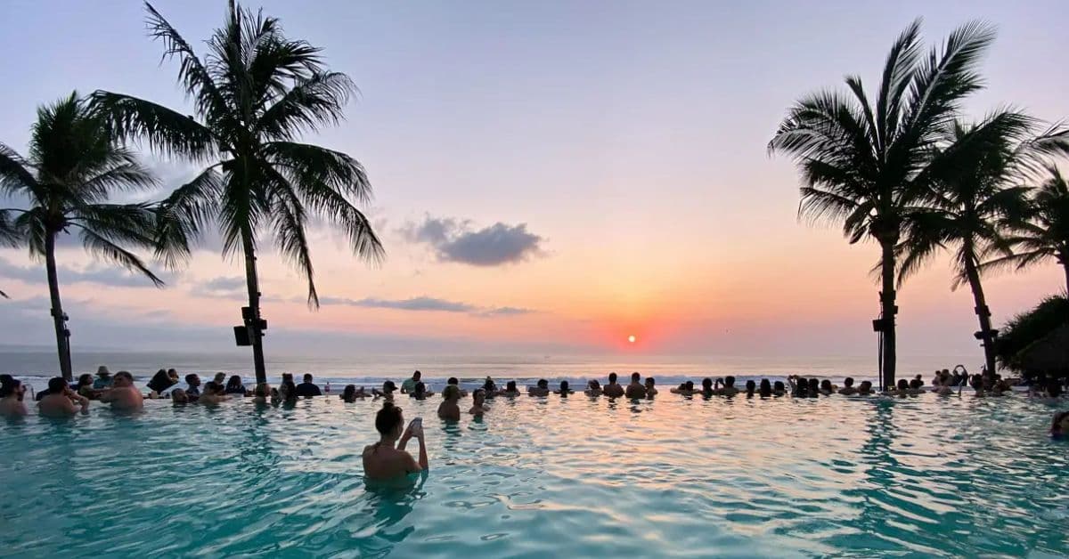 petitenget-beach petitenget-beach