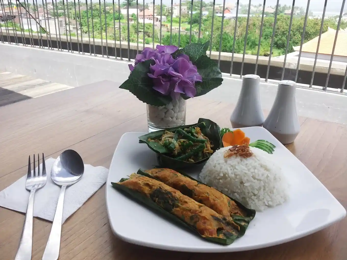 credit:-google-maps---seaduction-resto-&-bar credit:-google-maps---seaduction-resto-&-bar