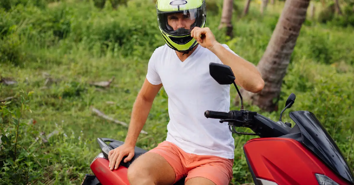 7-essential-things-to-consider-before-renting-a-scooter-in-seminyak 7-essential-things-to-consider-before-renting-a-scooter-in-seminyak