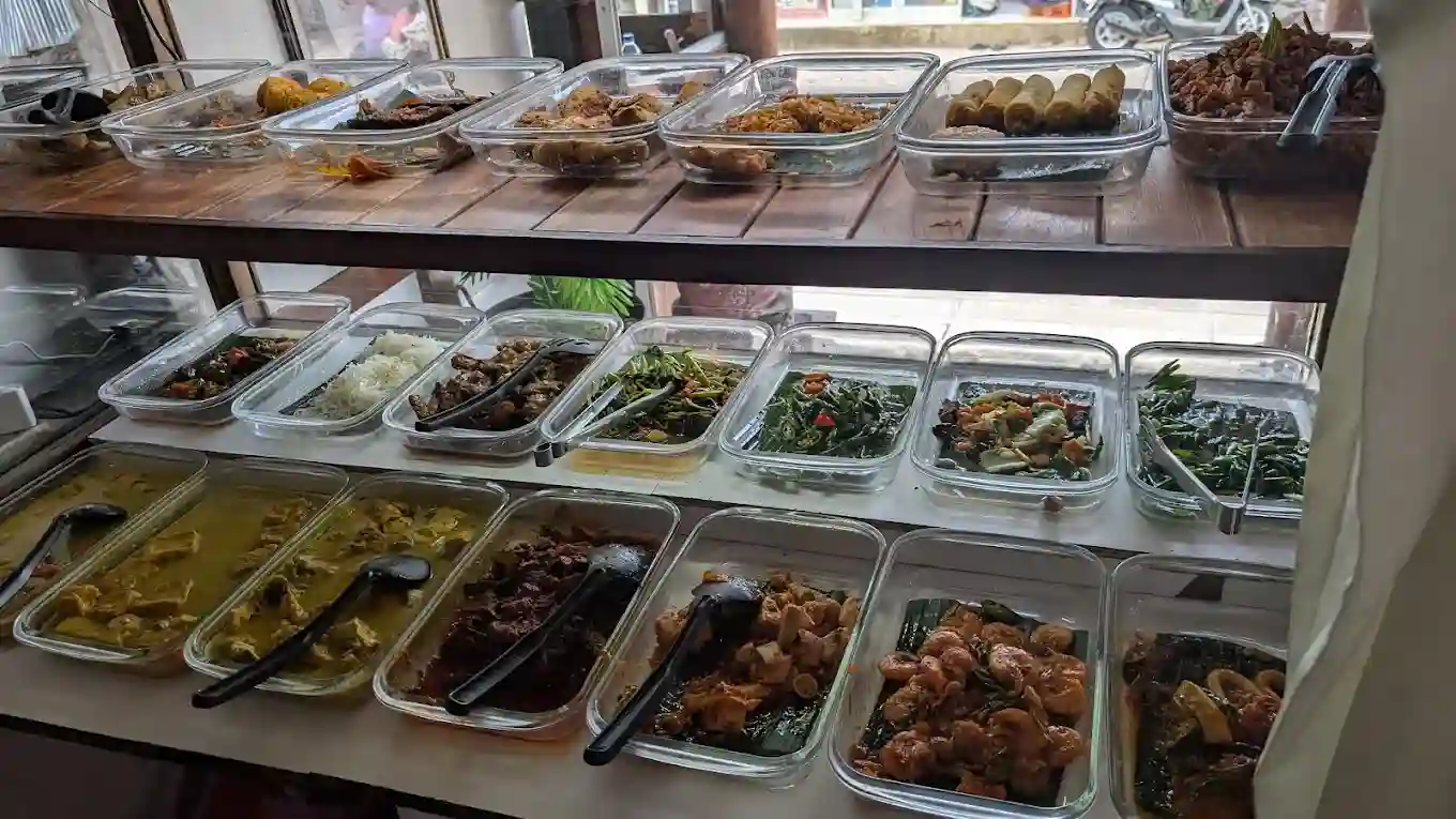 credit:-google-maps---warung-yess-|-shot-by-mohamad-adhitia credit:-google-maps---warung-yess-|-shot-by-mohamad-adhitia