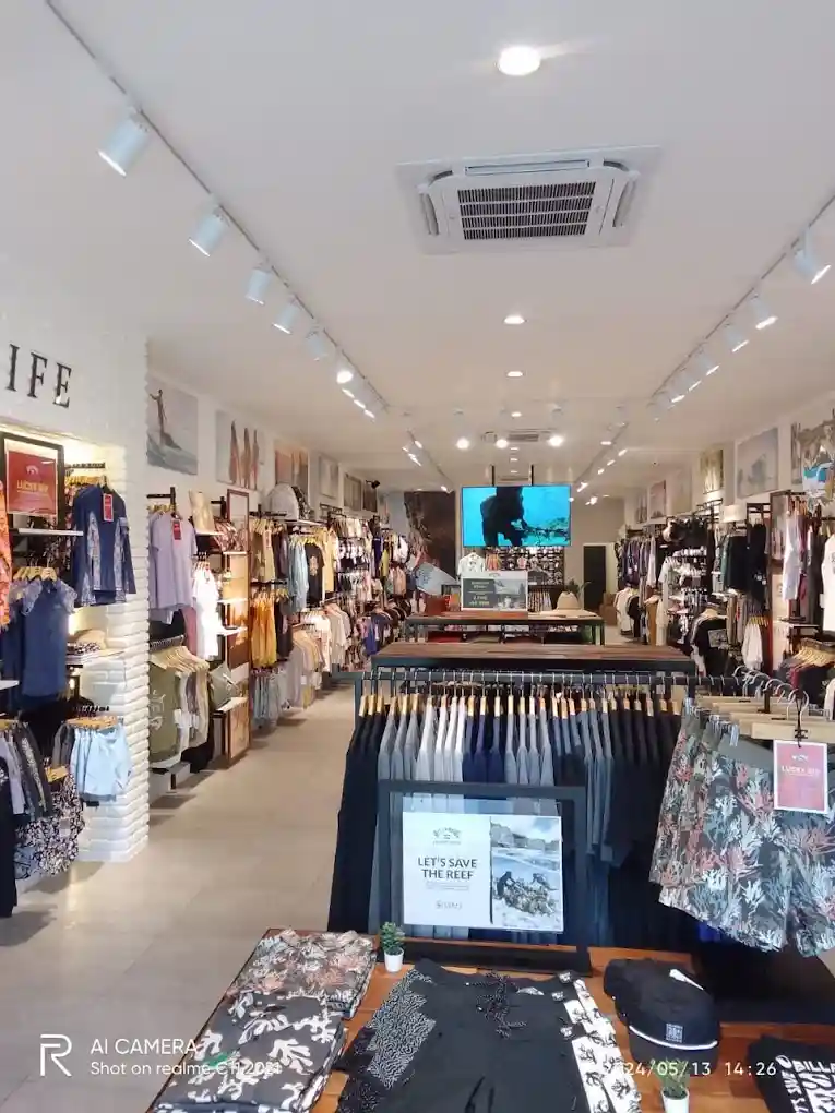 credit:-google-maps---billabong-oberoi-seminyak-|-shot-by-aris-prawinata credit:-google-maps---billabong-oberoi-seminyak-|-shot-by-aris-prawinata