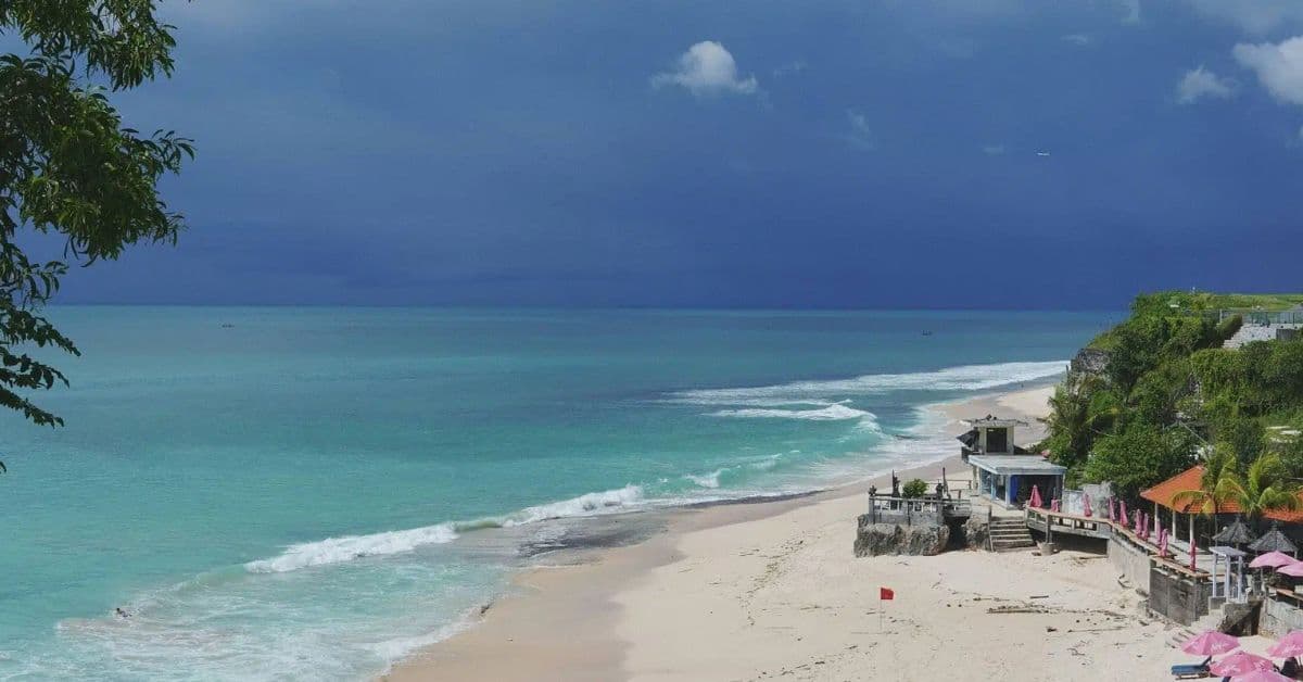 dreamland-beach dreamland-beach