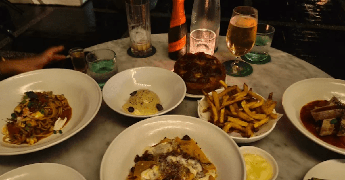 riviera-bistro-berawa riviera-bistro-berawa