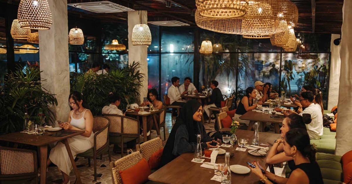 lava-gastrobar-&-grill lava-gastrobar-&-grill