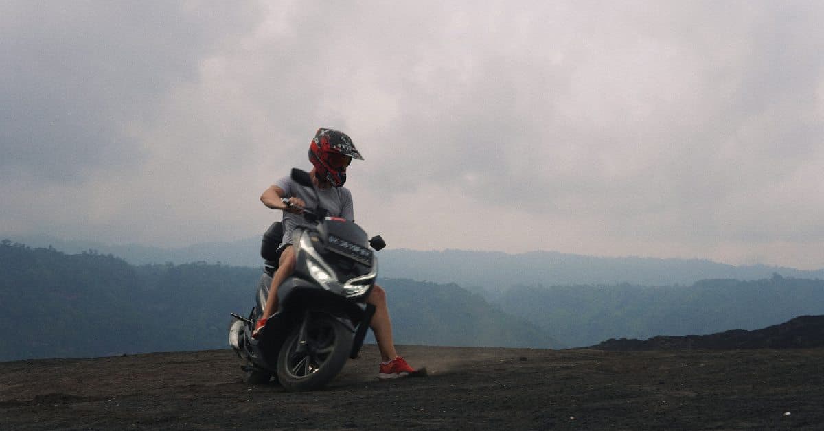 rent-a-scooter-in-seminyak-for-effortless-beach-&-sunset-hopping rent-a-scooter-in-seminyak-for-effortless-beach-&-sunset-hopping