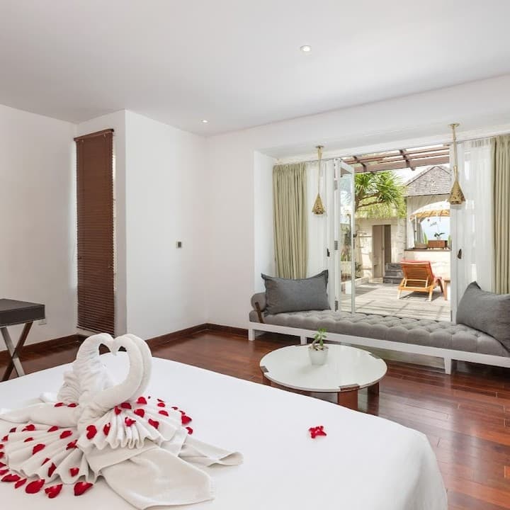 credit:-instagram-@thechandsbali credit:-instagram-@thechandsbali