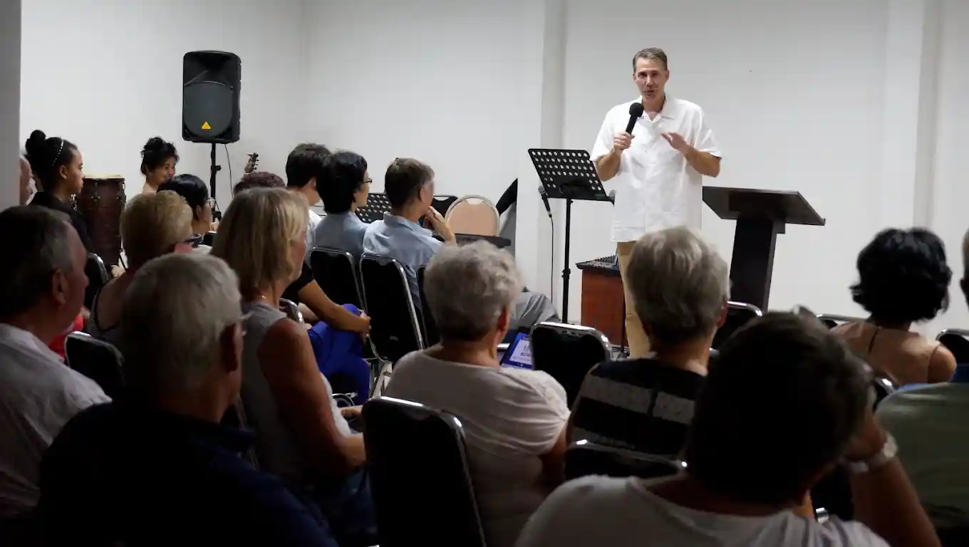 credit:-google-maps---gateway-church-bali credit:-google-maps---gateway-church-bali