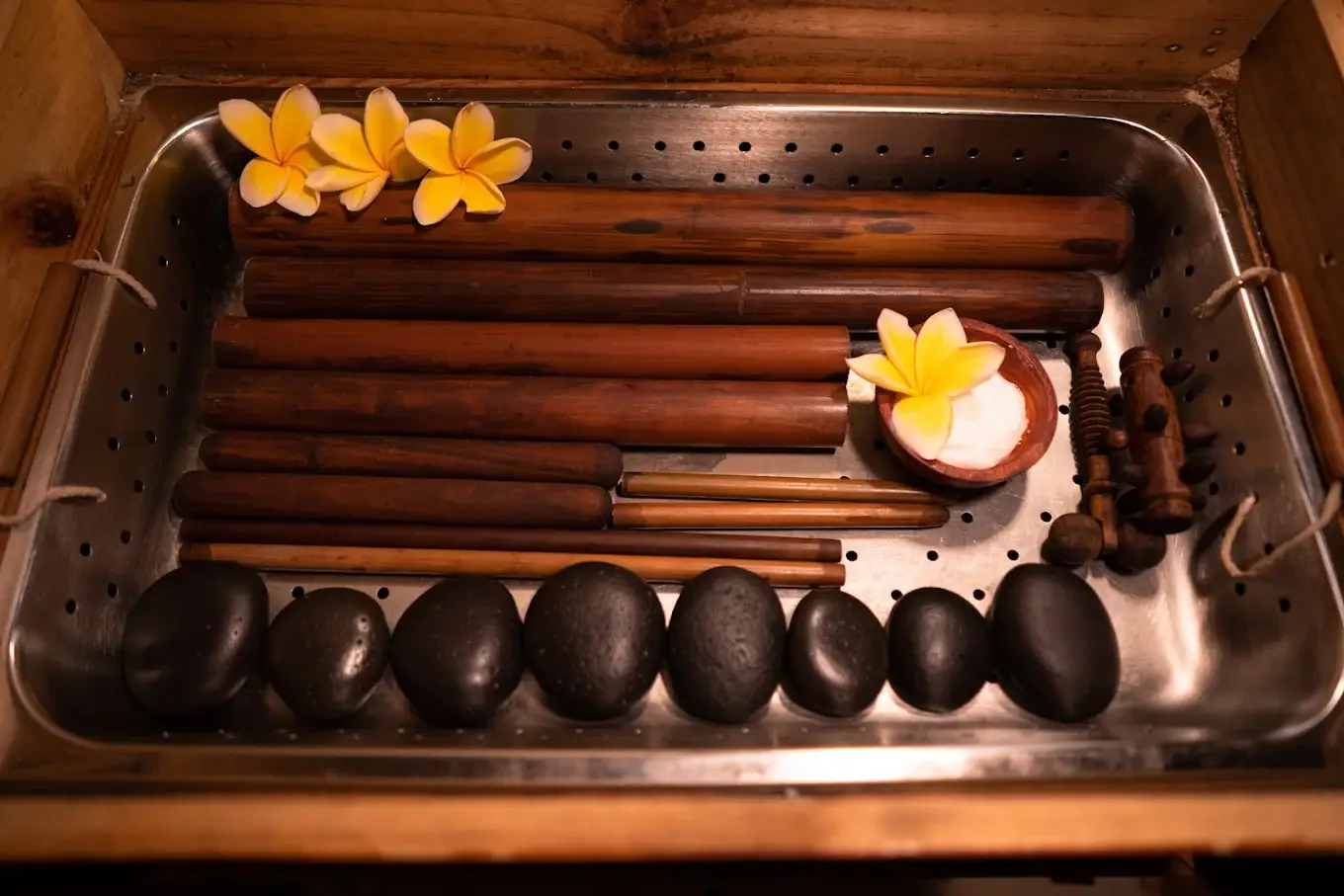 credit:-google-maps---hot-bamboo-spa-seminyak---massage-therapy-&-relaxation credit:-google-maps---hot-bamboo-spa-seminyak---massage-therapy-&-relaxation