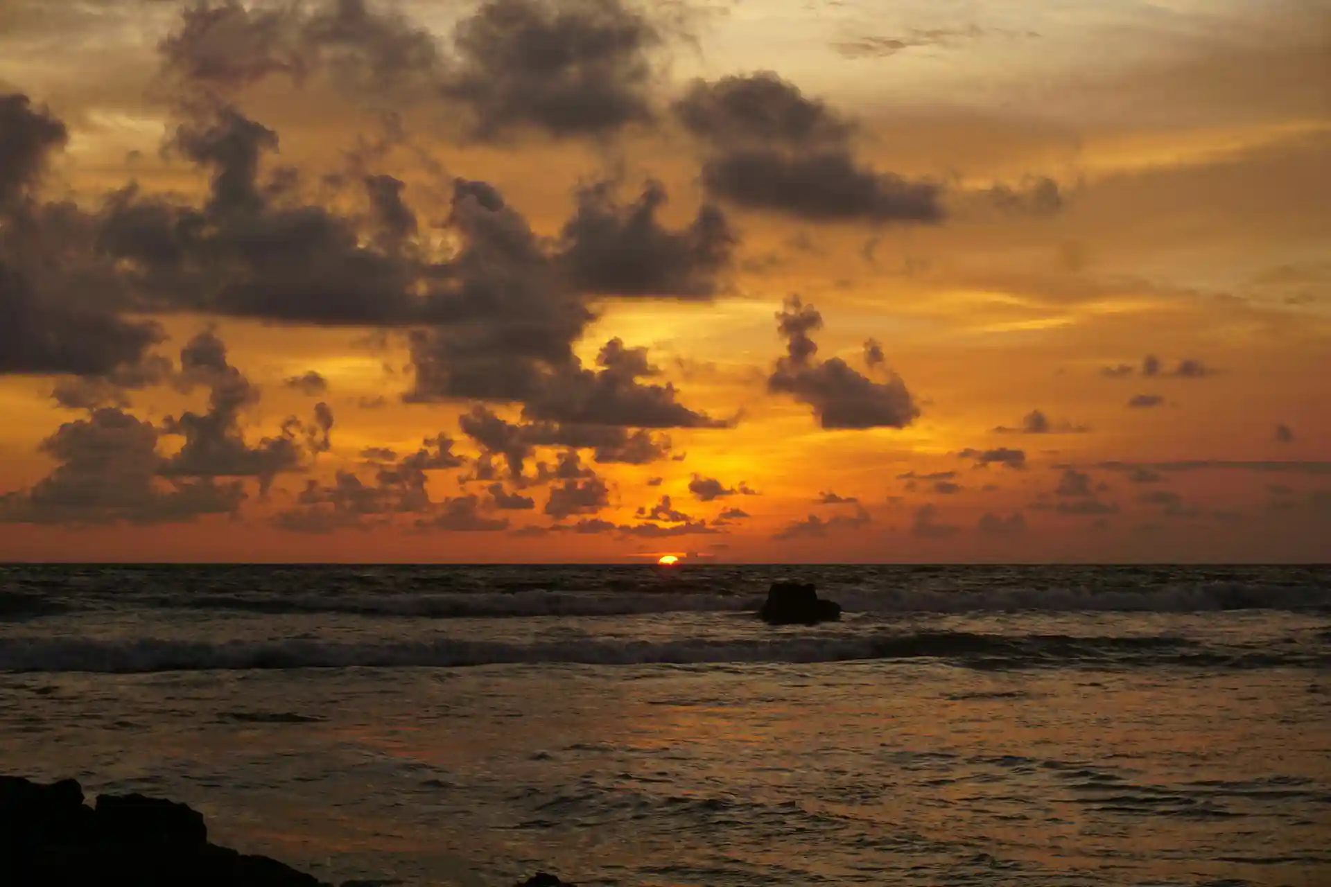 cost-of-visiting-echo-beach cost-of-visiting-echo-beach