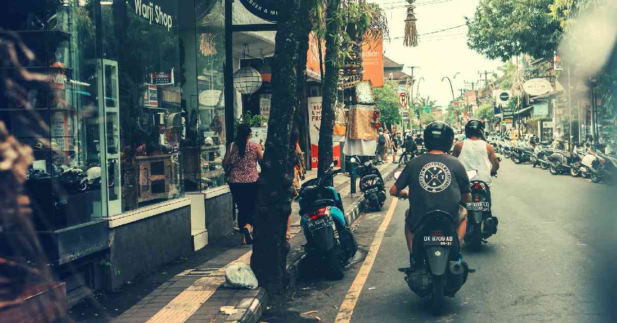 rent-a-scooter-in-seminyak-is-to-minimize-your-target-for-crime rent-a-scooter-in-seminyak-is-to-minimize-your-target-for-crime