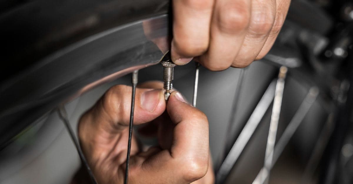 Your Guide on How to Put Air in Tires at a Gas Station in Bali