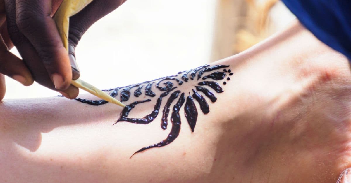 henna-tattooing henna-tattooing