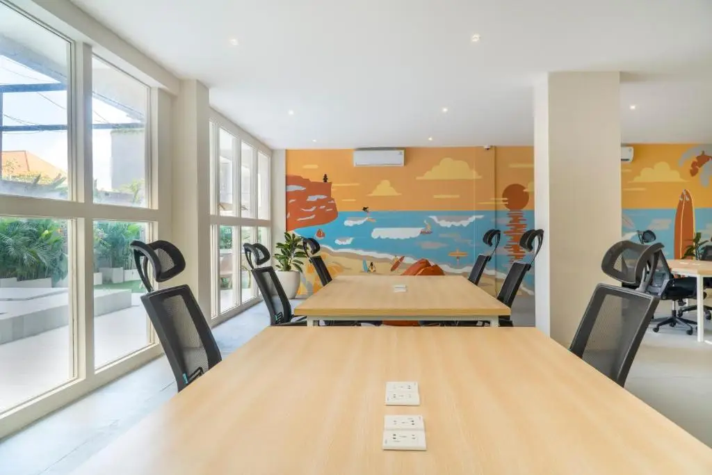 credit:-booking.com credit:-booking.com