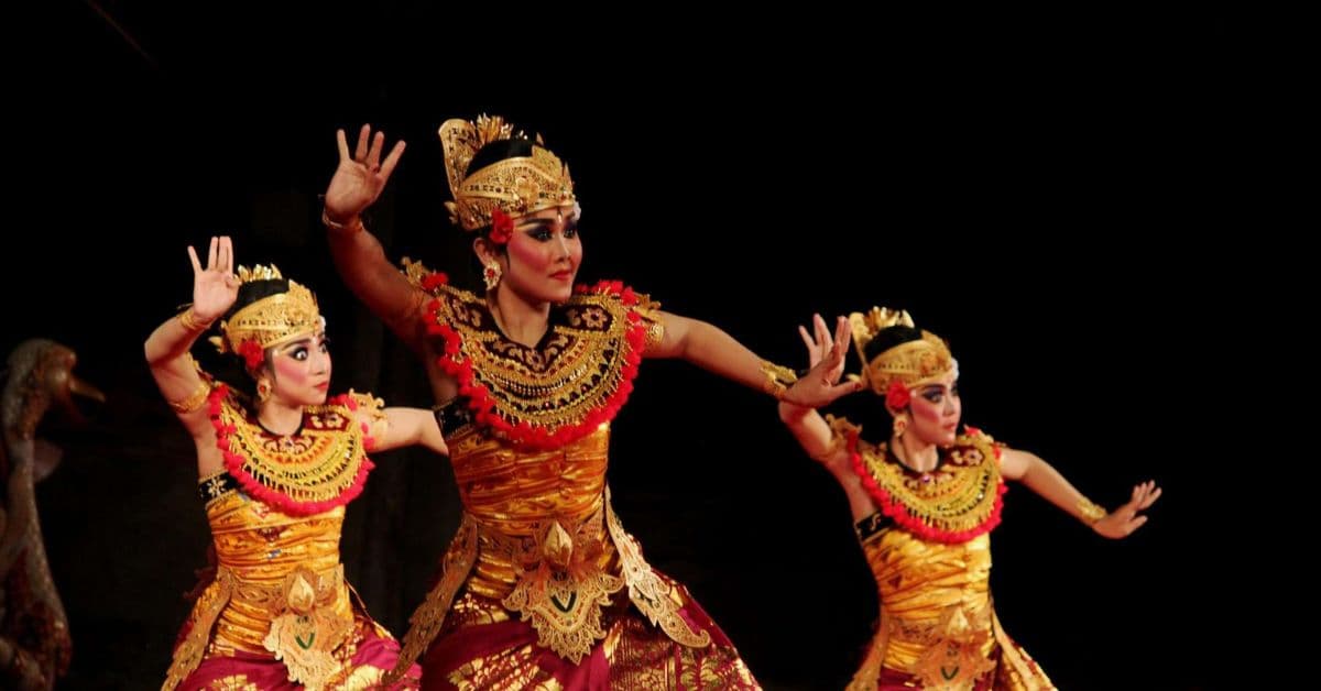 15 Dances You Must Watch