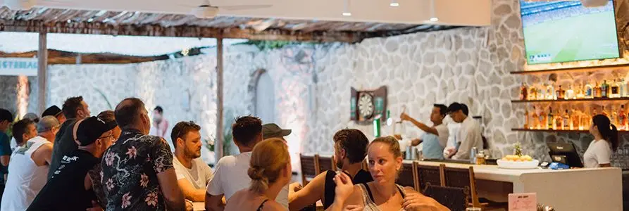 credit:-www.mrssippybali.com/sports-bar credit:-www.mrssippybali.com/sports-bar