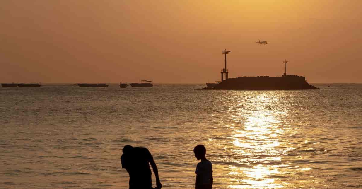 jimbaran-beach-sunset