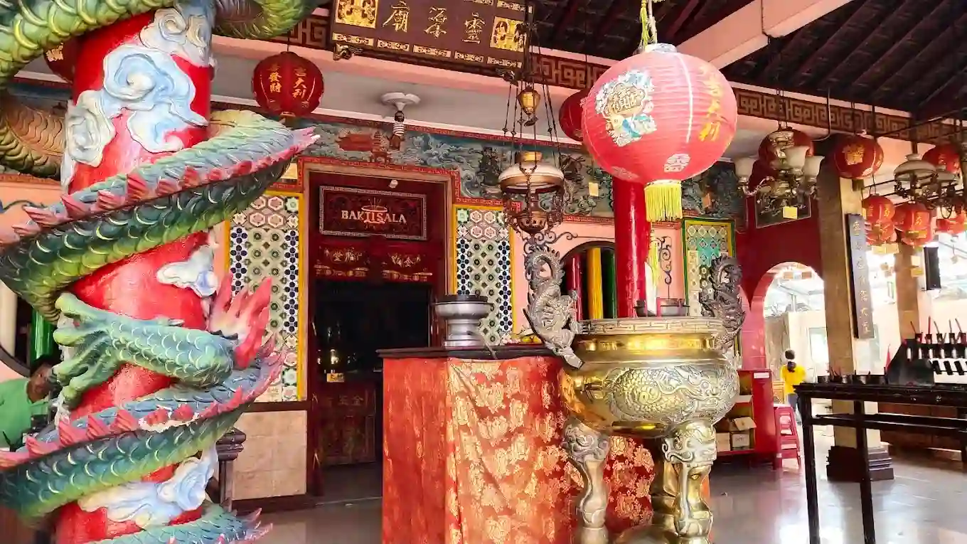 credit:-google-maps---vihara-dharmayana-|-shot-by-hawa-parfum credit:-google-maps---vihara-dharmayana-|-shot-by-hawa-parfum